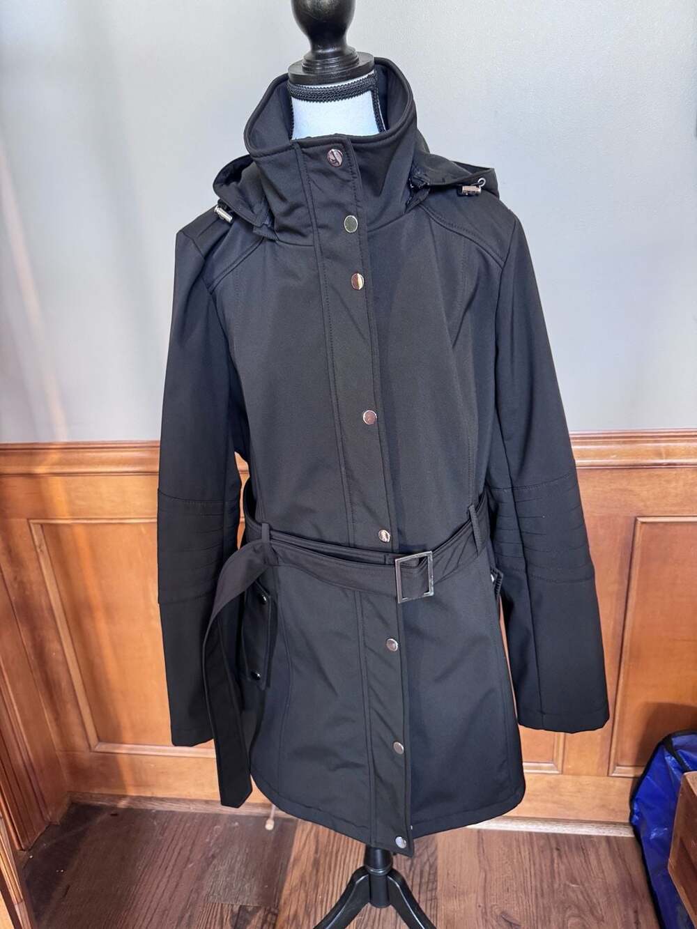 Roz & Ali Women’s Black Belted Coat XL Detachable Hood Zip Snap Jacket